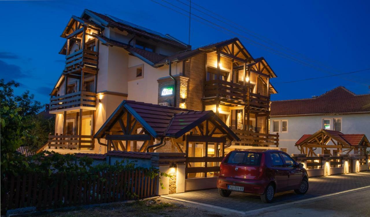 Vila Almax Soko Banja Exteriér fotografie